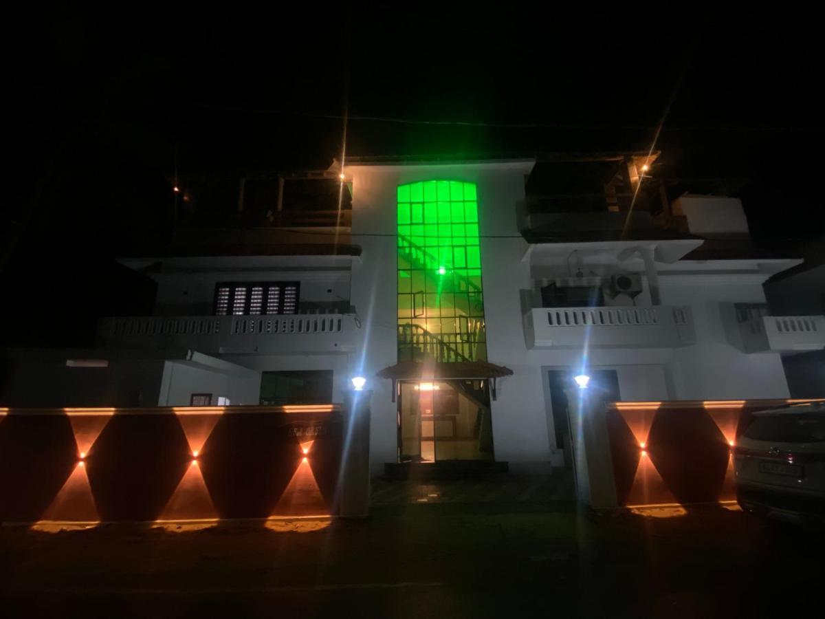 Uday'S Seagreen Cherai Beach ภายนอก รูปภาพ